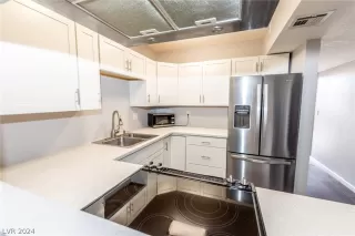 Photo #2: 2573394 Listing