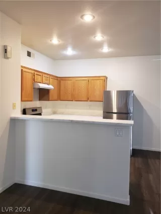 Photo #3: 2573419 Listing 