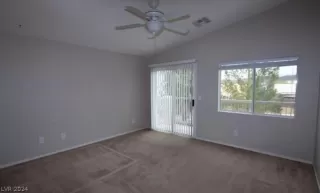 Photo #5: 2573448 Listing