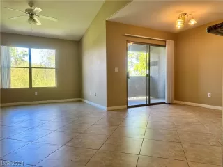 Photo #3: 2573462 Listing