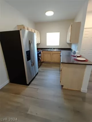 Photo #5: 2573482 Listing