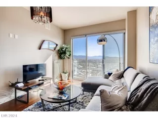 Photo #1: 2573487 Listing 
