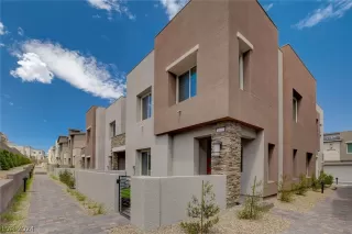 Photo #2: 2573501 Listing 