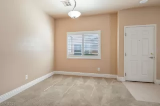 Photo #5: 2573532 Listing