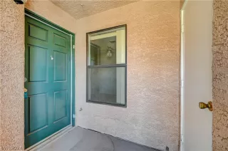 Photo #5: 2573573 Listing