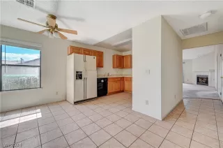 Photo #6: 2573573 Listing