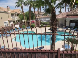 Photo #2: 2573580 Listing 