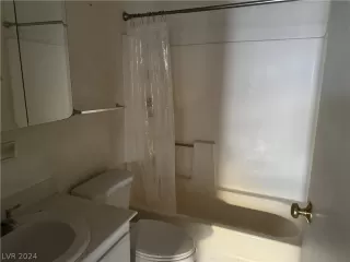 Photo #4: 2573585 Listing