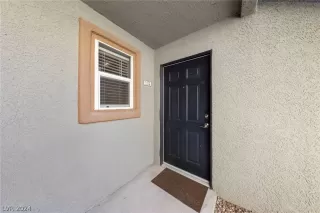 Photo #2: 2573602 Listing