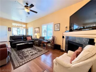 Photo #1: 2573619 Listing 