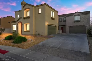 Photo #1: 2573644 Listing