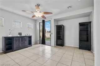 Photo #4: 2573644 Listing