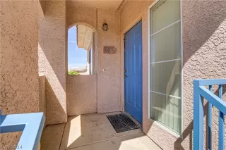 Photo #3: 2573695 Listing