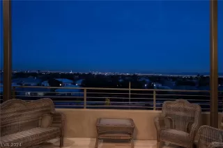 Photo #3: 2573705 Listing 