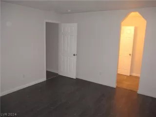 Photo #1: 2573741 Listing 