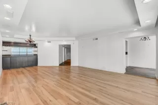 Photo #4: 2573787 Listing 