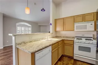 Photo #2: 2573789 Listing 