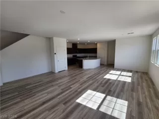 Photo #3: 2573808 Listing 