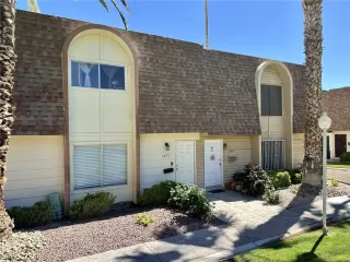 Photo #2: 2573821 Listing