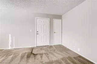 Photo #2: 2573851 Listing 