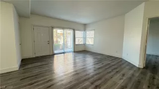 Photo #1: 2573903 Listing 