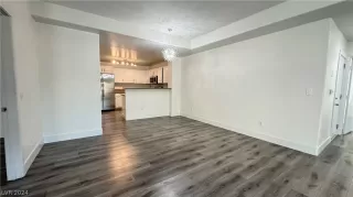 Photo #3: 2573903 Listing 