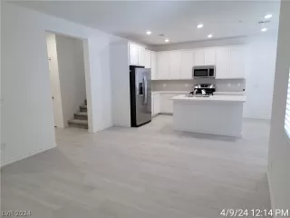 Photo #4: 2573960 Listing 