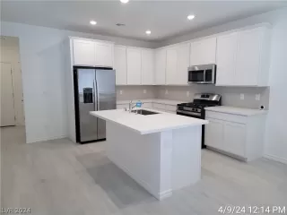 Photo #5: 2573960 Listing 