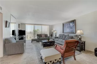 Photo #2: 2573973 Listing 