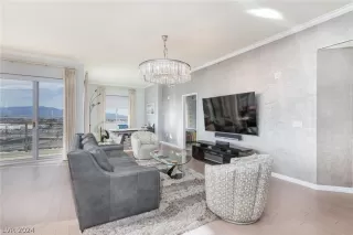Photo #5: 2573998 Listing 