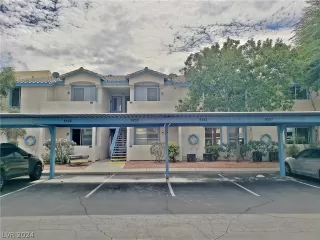 Photo #2: 2574026 Listing 