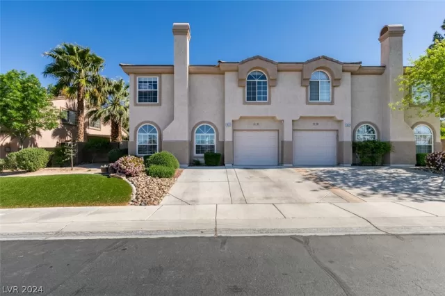 MLS: 2574033 Condo For Sale