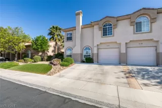 Photo #1: 2574033 Listing 