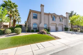 Photo #2: 2574033 Listing 