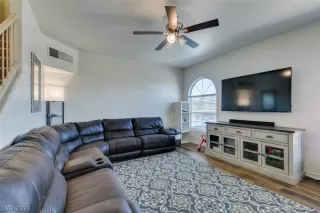 Photo #4: 2574033 Listing 