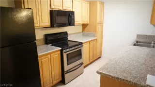 Photo #3: 2574035 Listing 