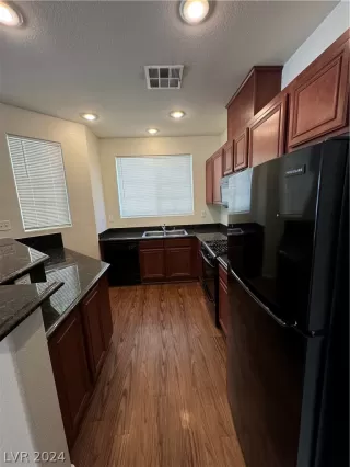 Photo #6: 2574055 Listing 