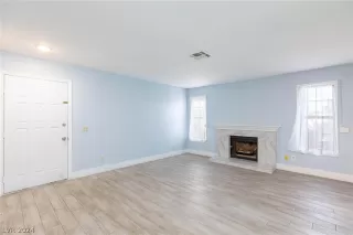 Photo #2: 2574062 Listing 