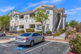 Photo #1: 2574066 Listing