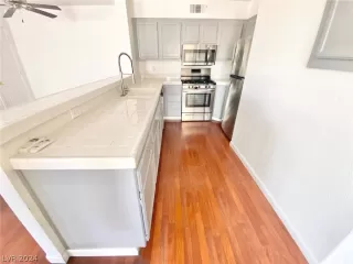 Photo #3: 2574115 Listing 