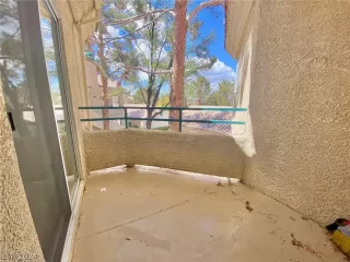 Photo #5: 2574115 Listing 