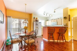 Photo #3: 2574121 Listing