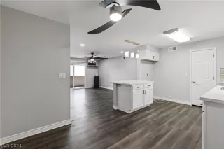 Photo #2: 2574138 Listing 