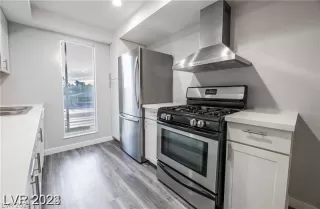 Photo #2: 2574149 Listing