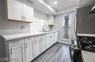 Photo #3: 2574149 Listing