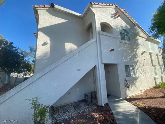 MLS: 2574183 Condo For Sale