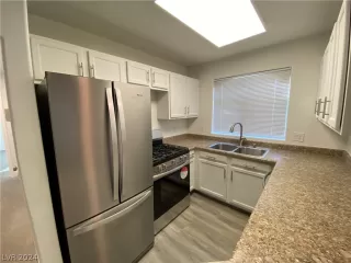 Photo #3: 2574183 Listing 