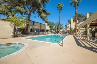 Photo #3: 2574193 Listing 