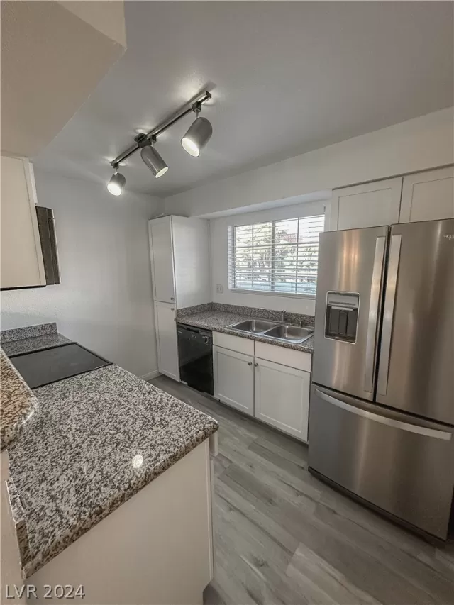 MLS: 2574200 Condo For Sale