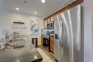 Photo #6: 2574216 Listing